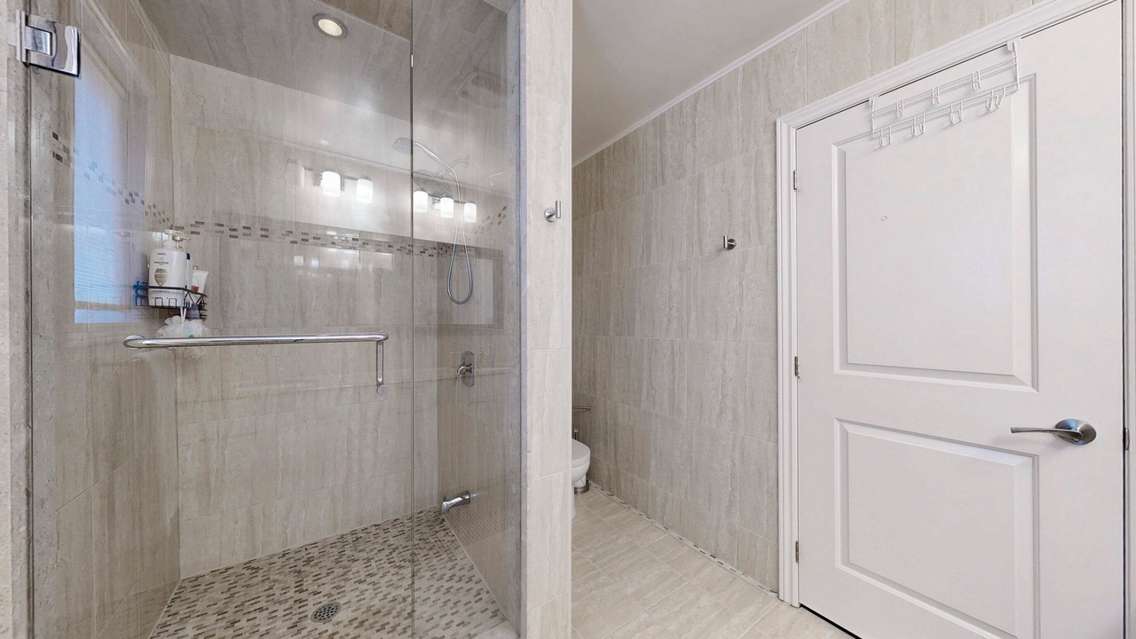 Photo of Bathroom in Willowdale