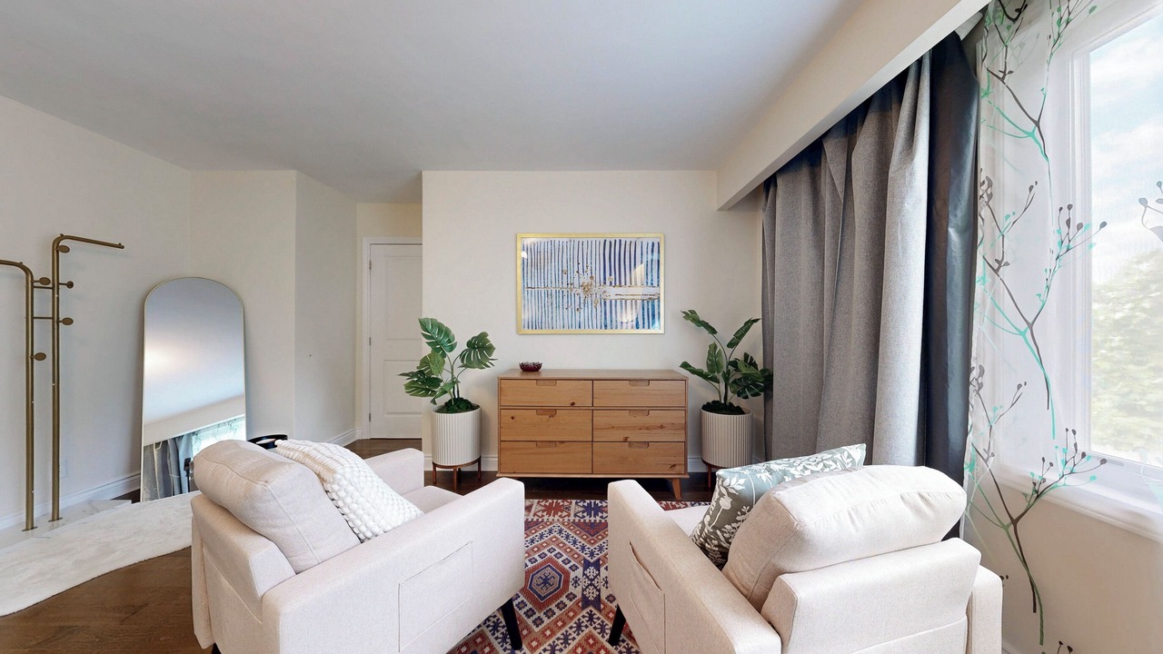 Photo of Livingroom in Willowdale