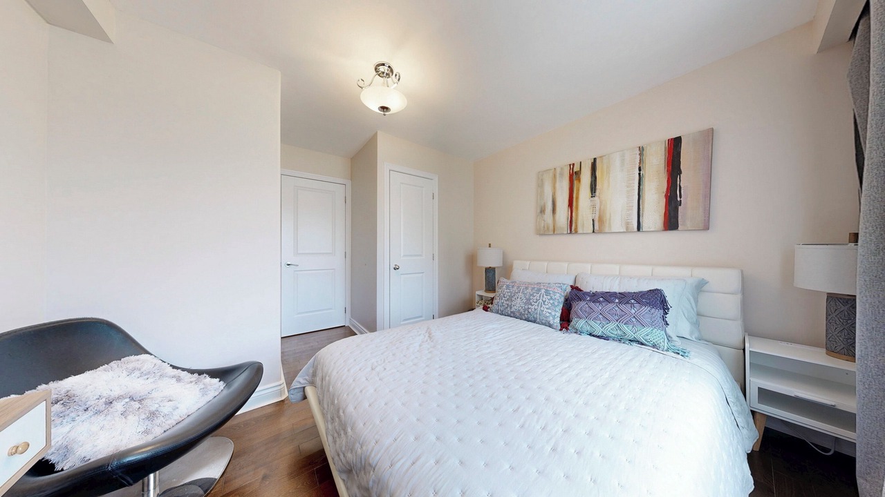 Photo of Bedroom in Willowdale