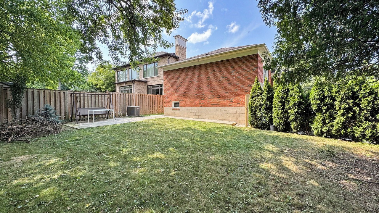 Photo of Patio Balcony in Willowdale