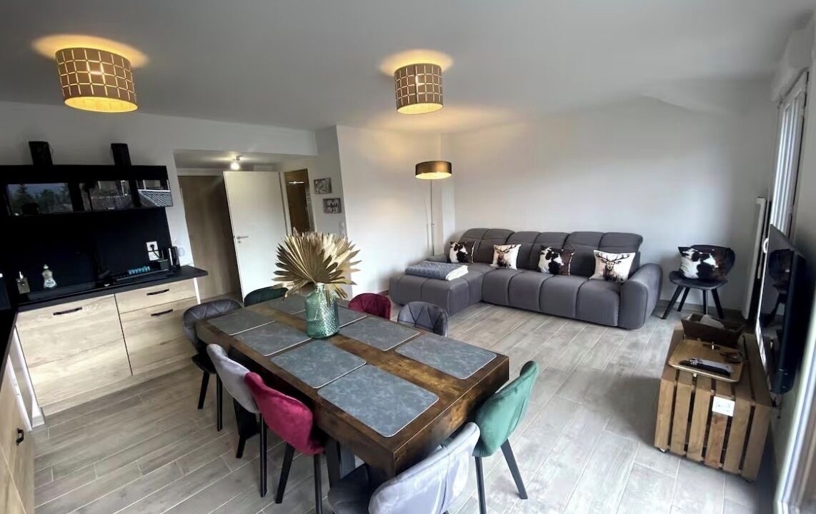 Photo of Livingroom in Saint-Etienne-de-Tinee