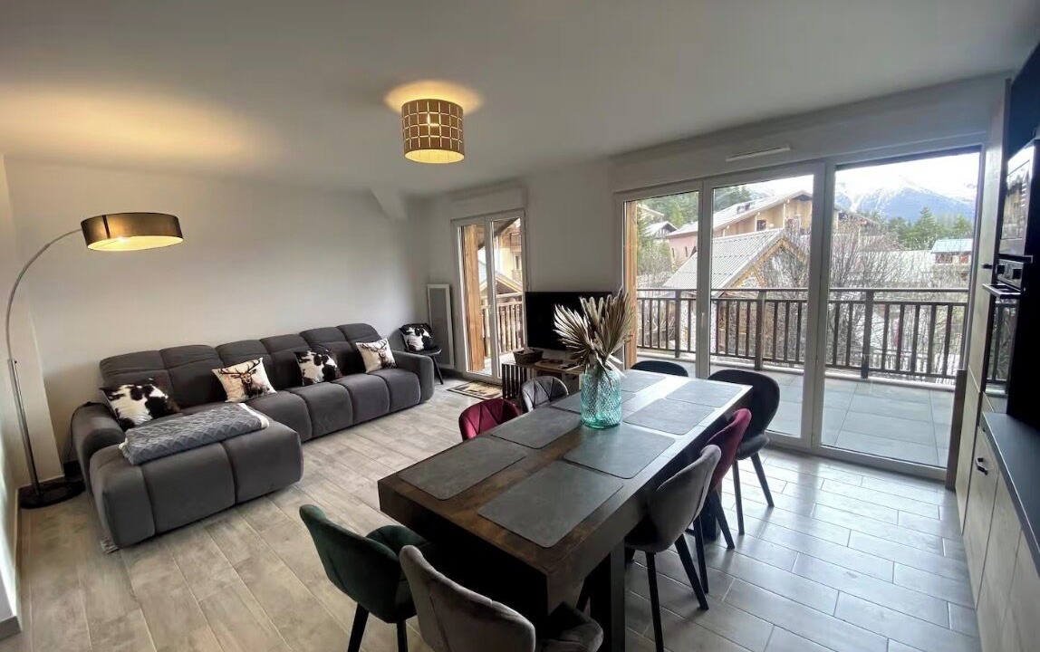 Photo of Livingroom in Saint-Etienne-de-Tinee