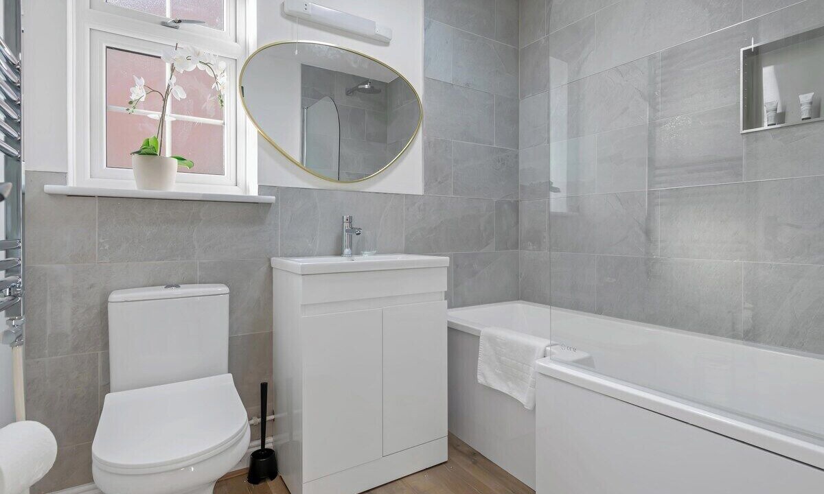 Photo of Bathroom in Gedling