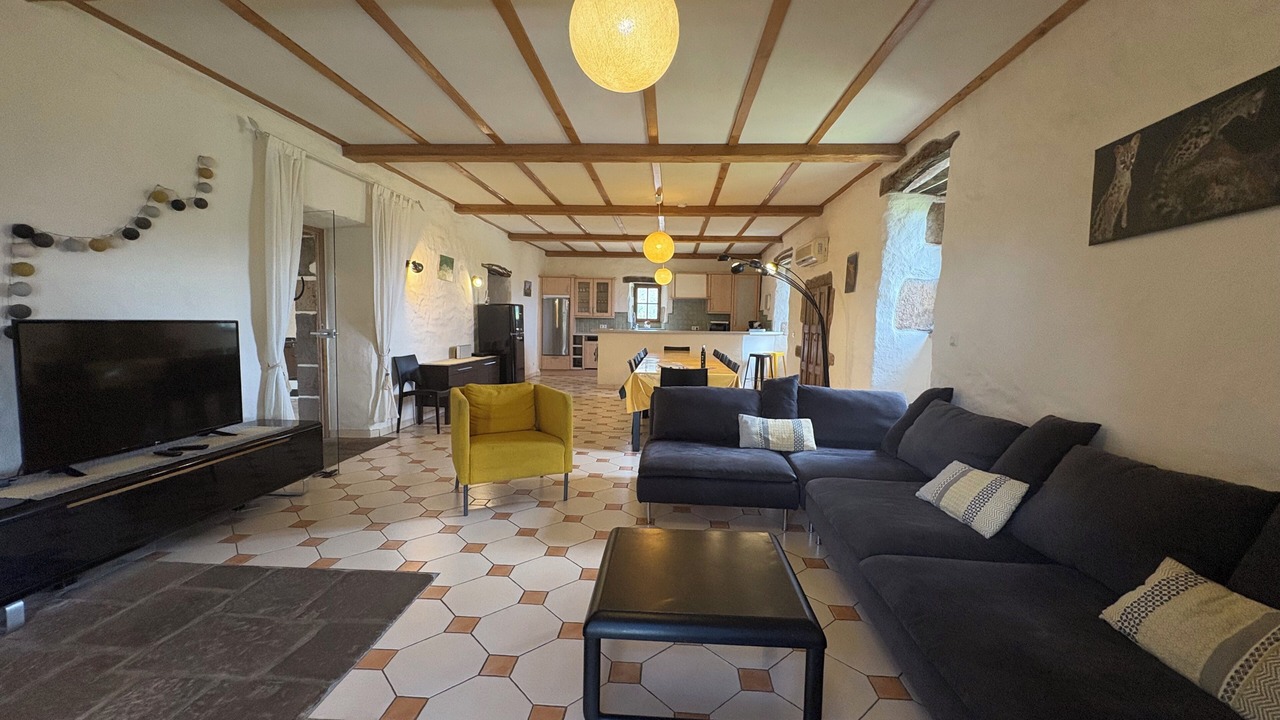 Photo of Livingroom in Planzolles