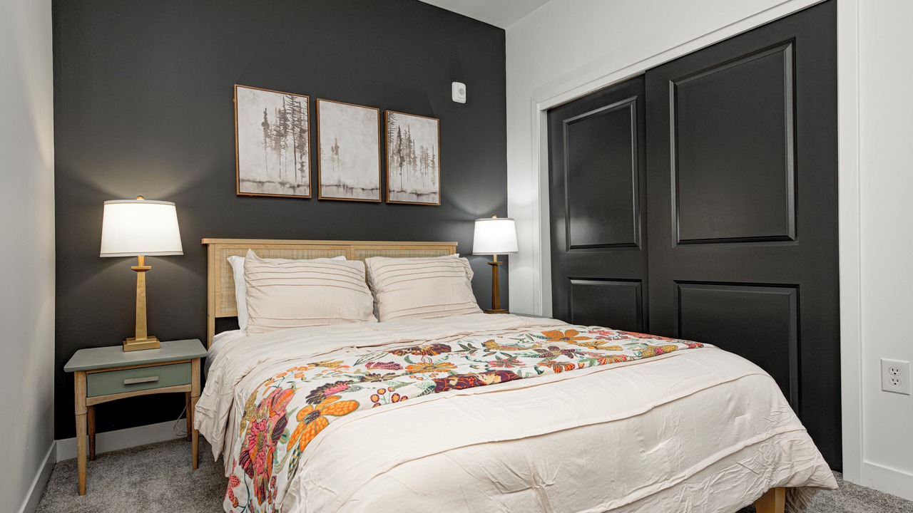 Photo of Bedroom in Noblesville