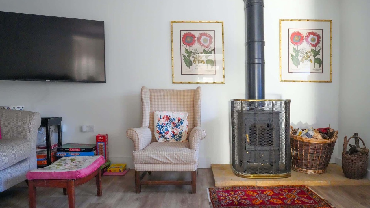 Photo of Others in Hinton St. George