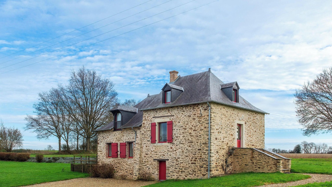 Photo of Outdoor in Cosse-le-Vivien