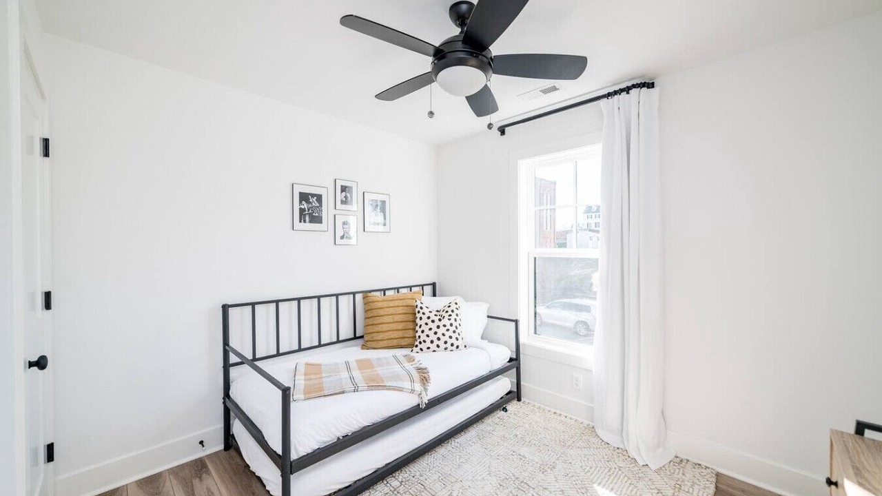 Photo of Bedroom in Court House Hill