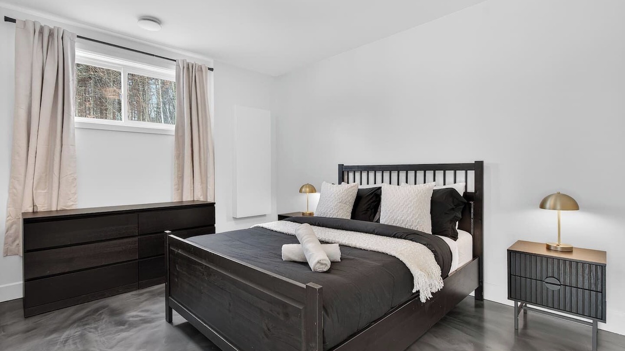 Photo of Bedroom in Saint-Faustin-Lac-Carre