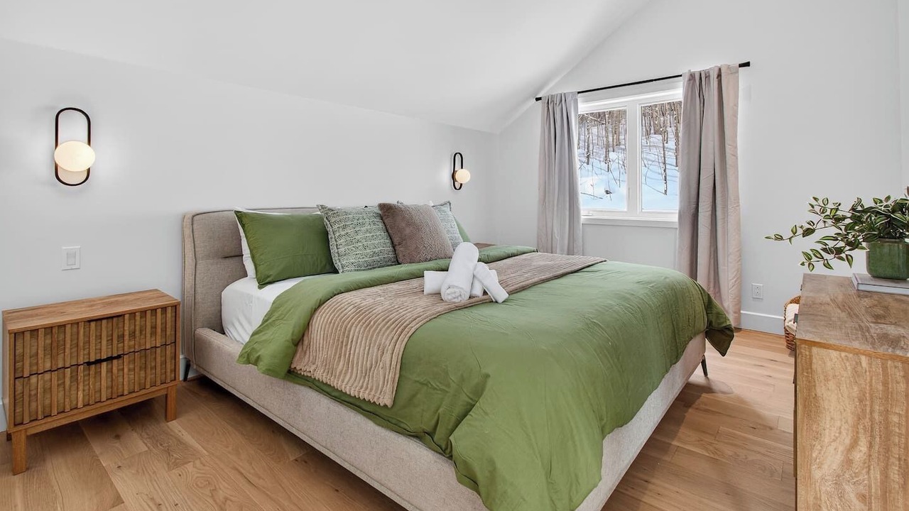 Photo of Bedroom in Saint-Faustin-Lac-Carre