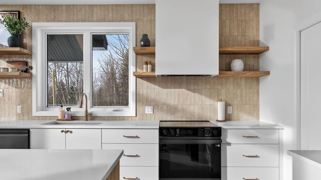 Photo of Kitchen in Saint-Faustin-Lac-Carre
