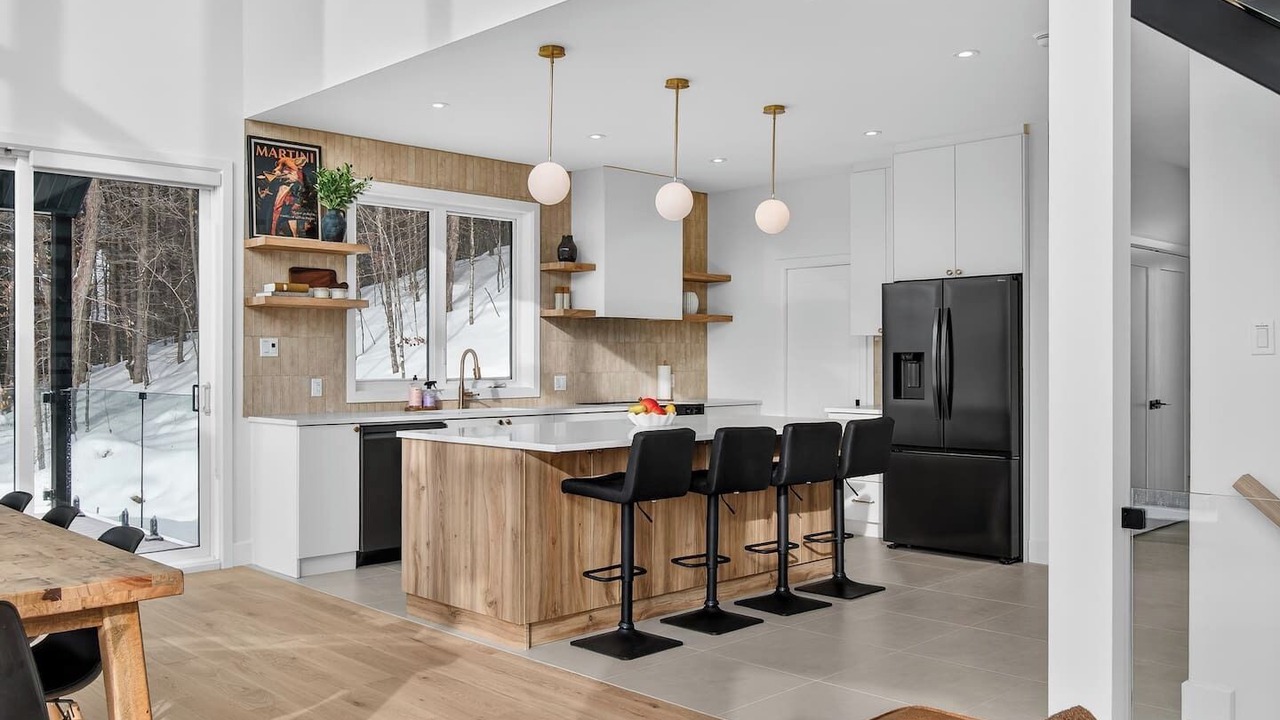 Photo of Kitchen in Saint-Faustin-Lac-Carre