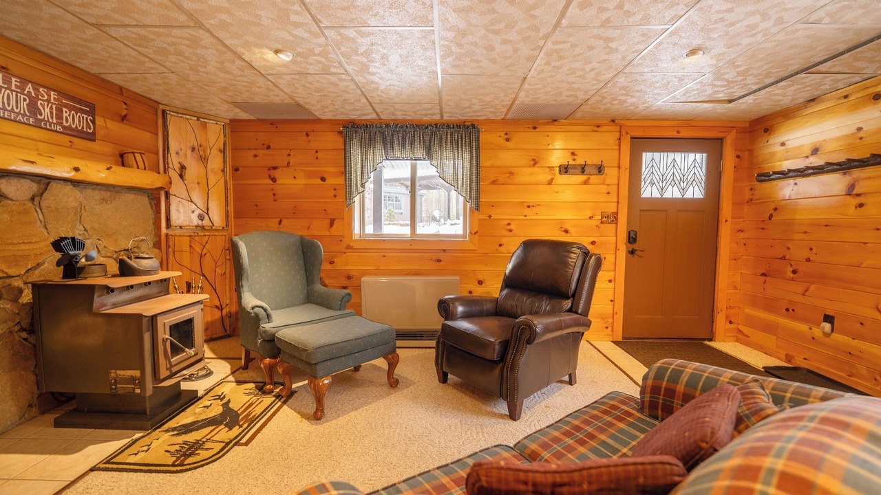 Photo of Livingroom in Jay