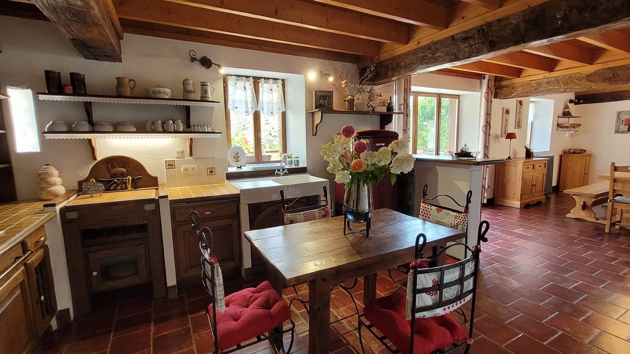 Photo of Others in Boo-Silhen