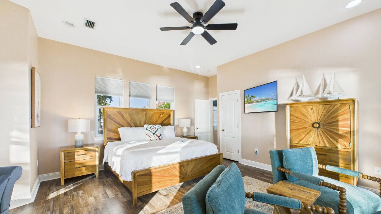 Photo of Bedroom in Mary Esther