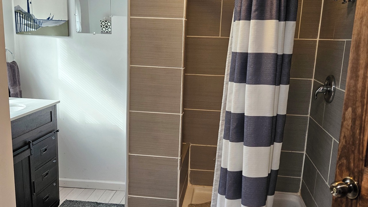 Photo of Bathroom in Vevay