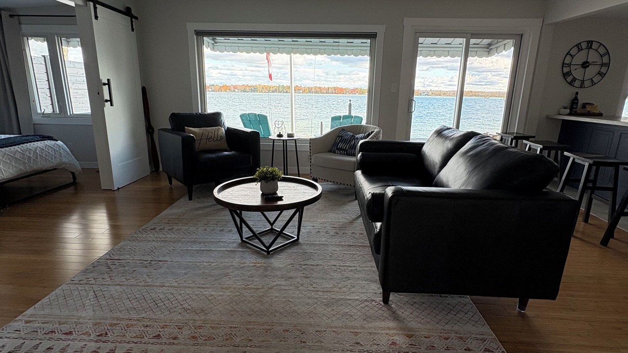 Photo of Livingroom in Algoma District
