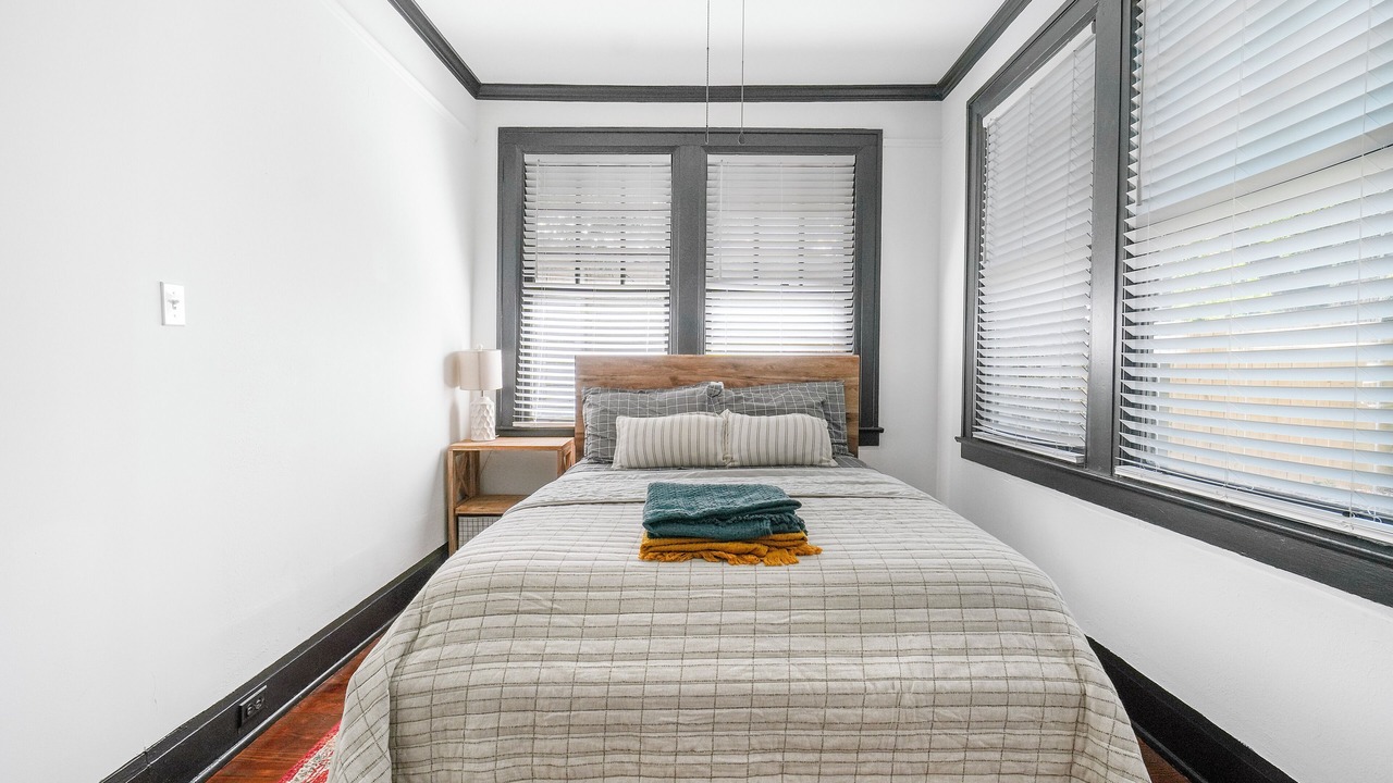 Photo of Bedroom in Montgomery