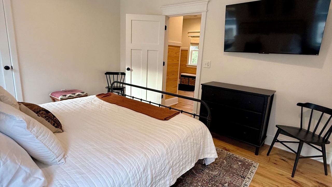 Photo of Bedroom in Harbinger