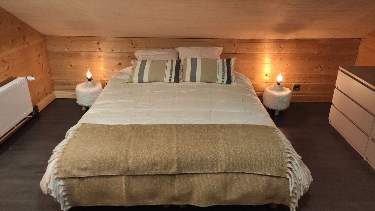 Photo of Bedroom in Charleville-Mezieres