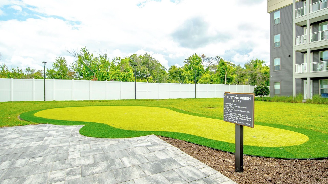 Photo of Outdoor in Deerwood