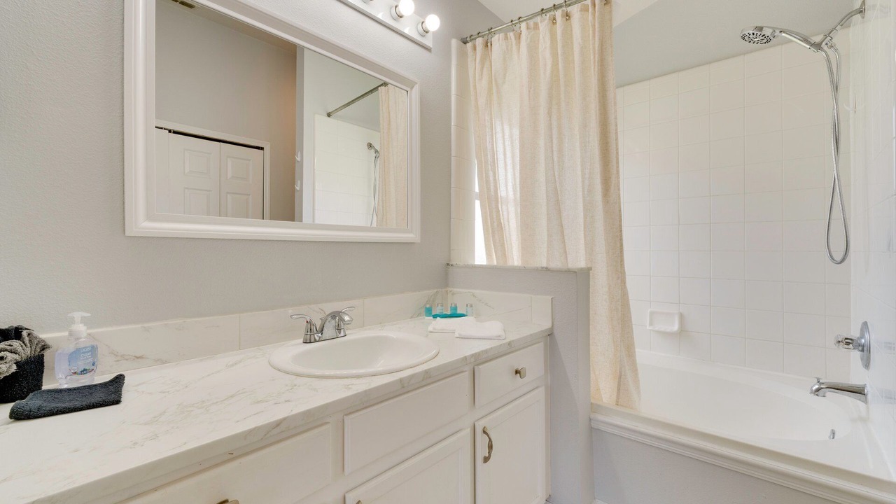 Photo of Bathroom in Historic Downtown Kissimmee