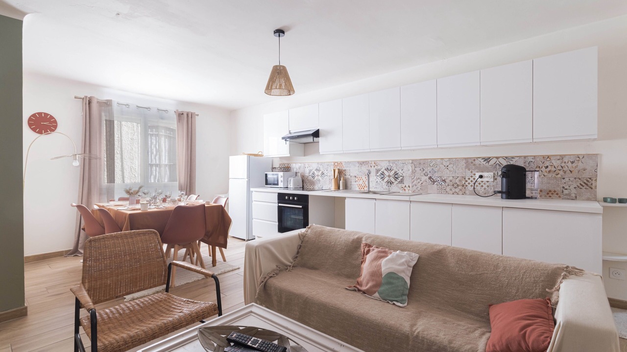 Photo of Livingroom in Saint-Hippolyte