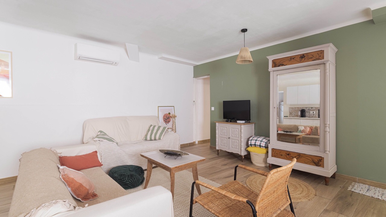 Photo of Livingroom in Saint-Hippolyte