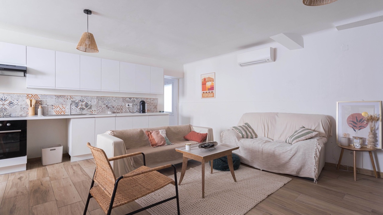 Photo of Livingroom in Saint-Hippolyte