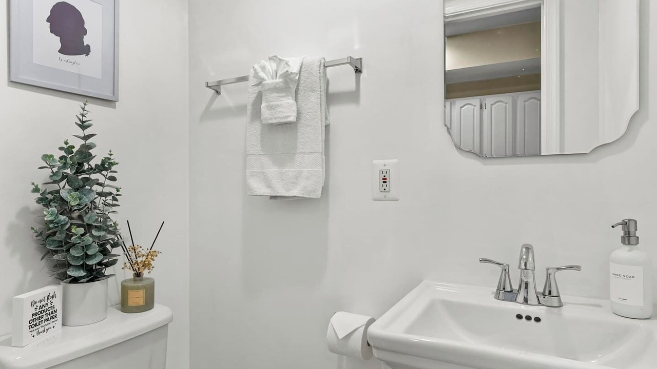 Photo of Bathroom in Shaw