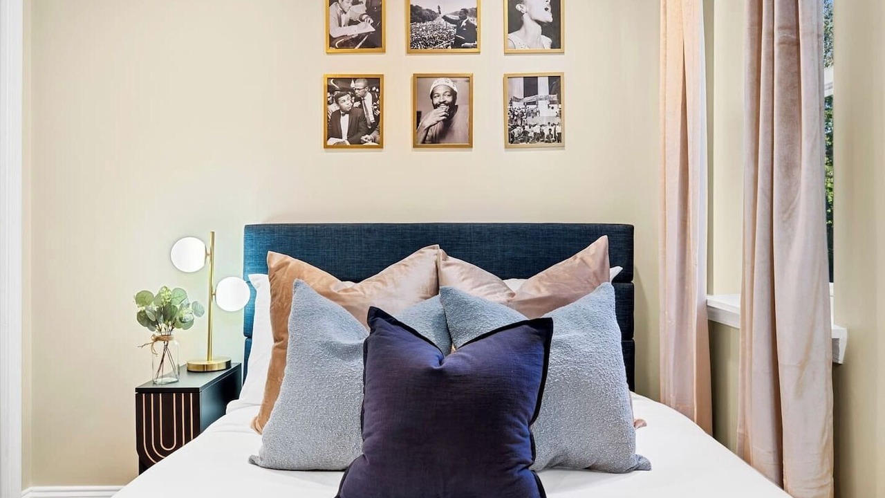 Photo of Bedroom in Shaw