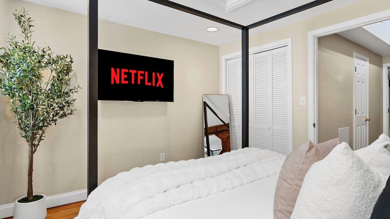 Photo of Bedroom in Shaw