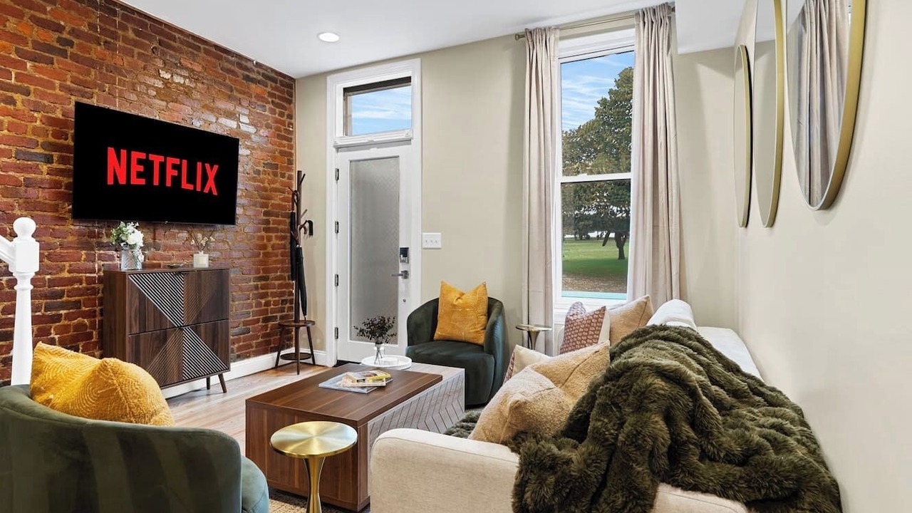Photo of Livingroom in Shaw