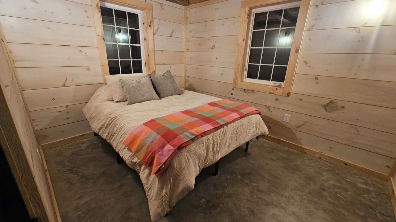 Photo of Bedroom in Caribou