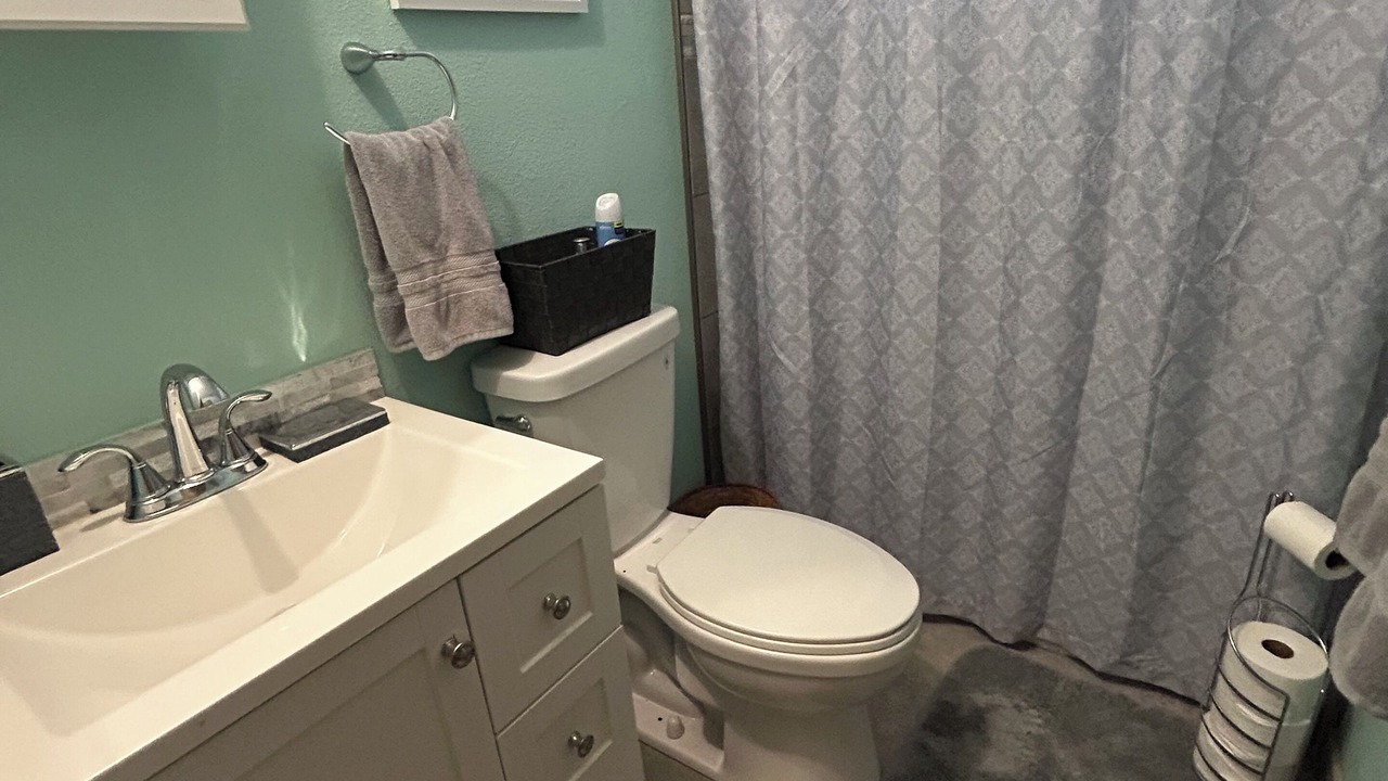Photo of Bathroom in Ruidoso Downs