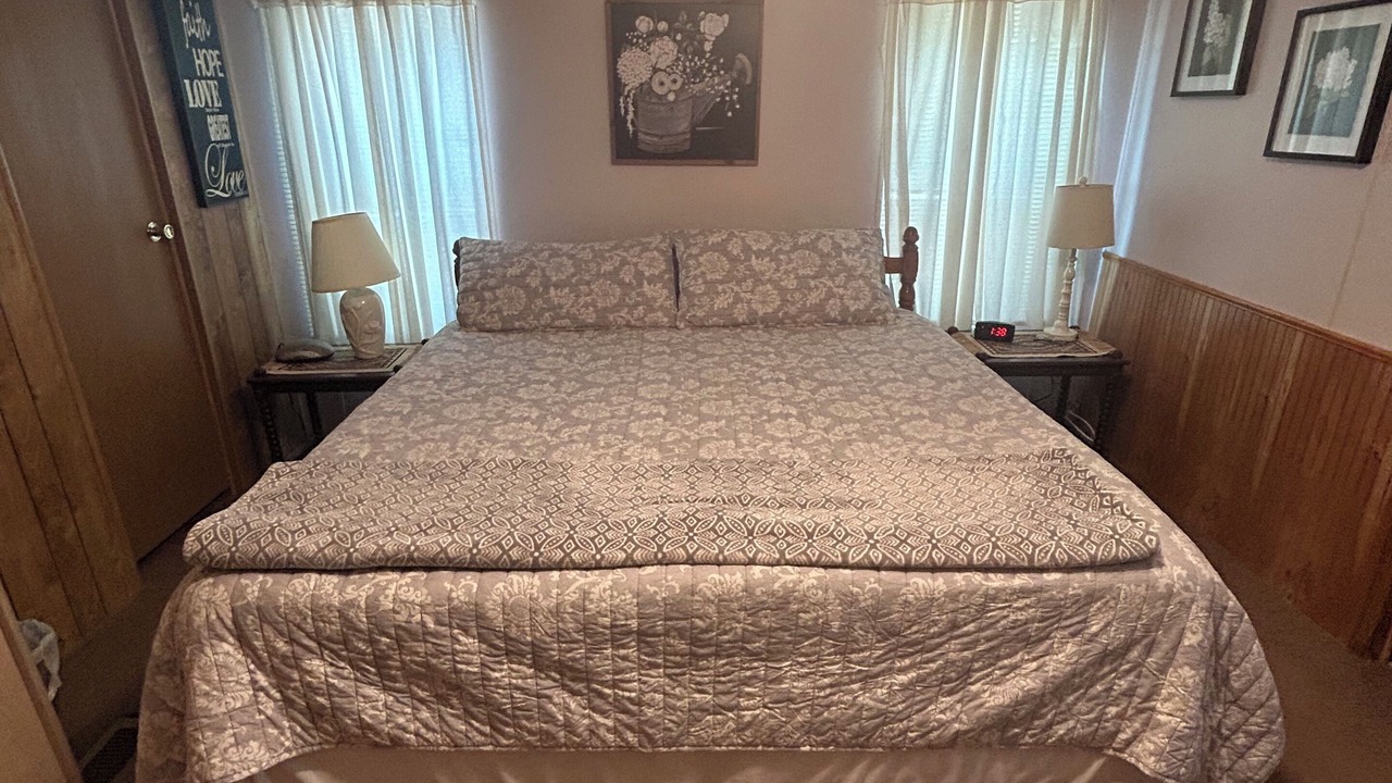 Photo of Bedroom in Ruidoso Downs
