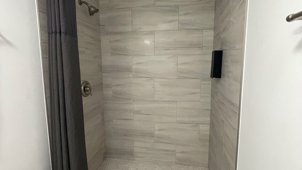 Photo of Bathroom in Worth