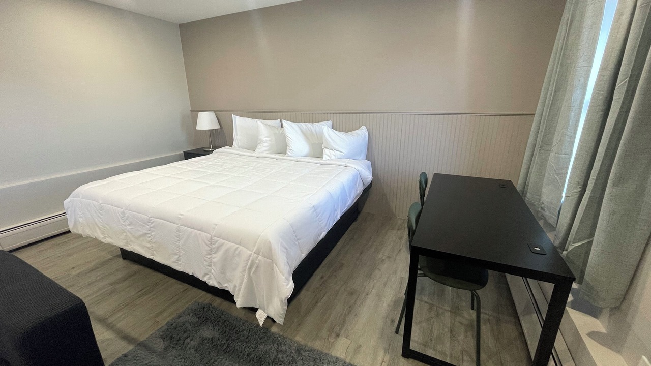 Photo of Bedroom in Worth