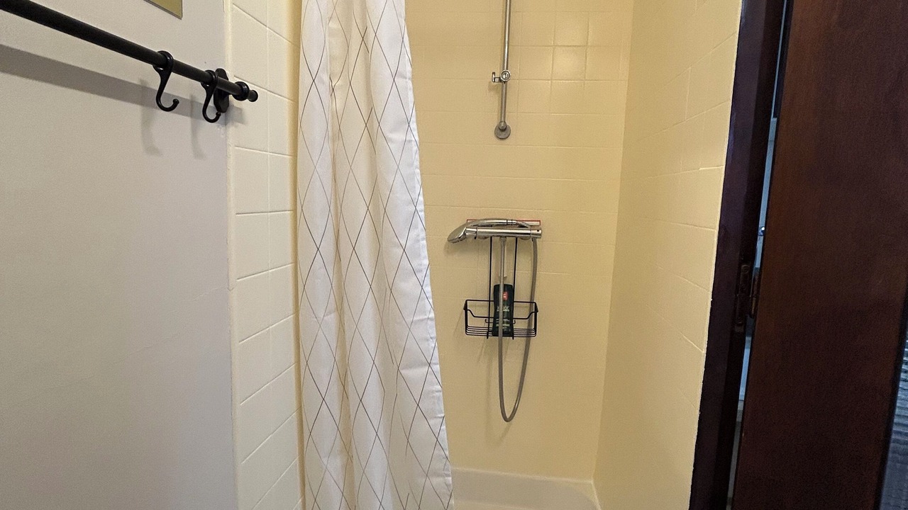 Photo of Bathroom in Issy-les-Moulineaux