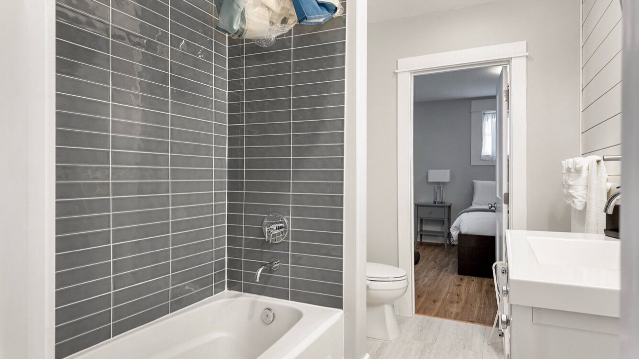 Photo of Bathroom in Harrison/Denny-Blaine