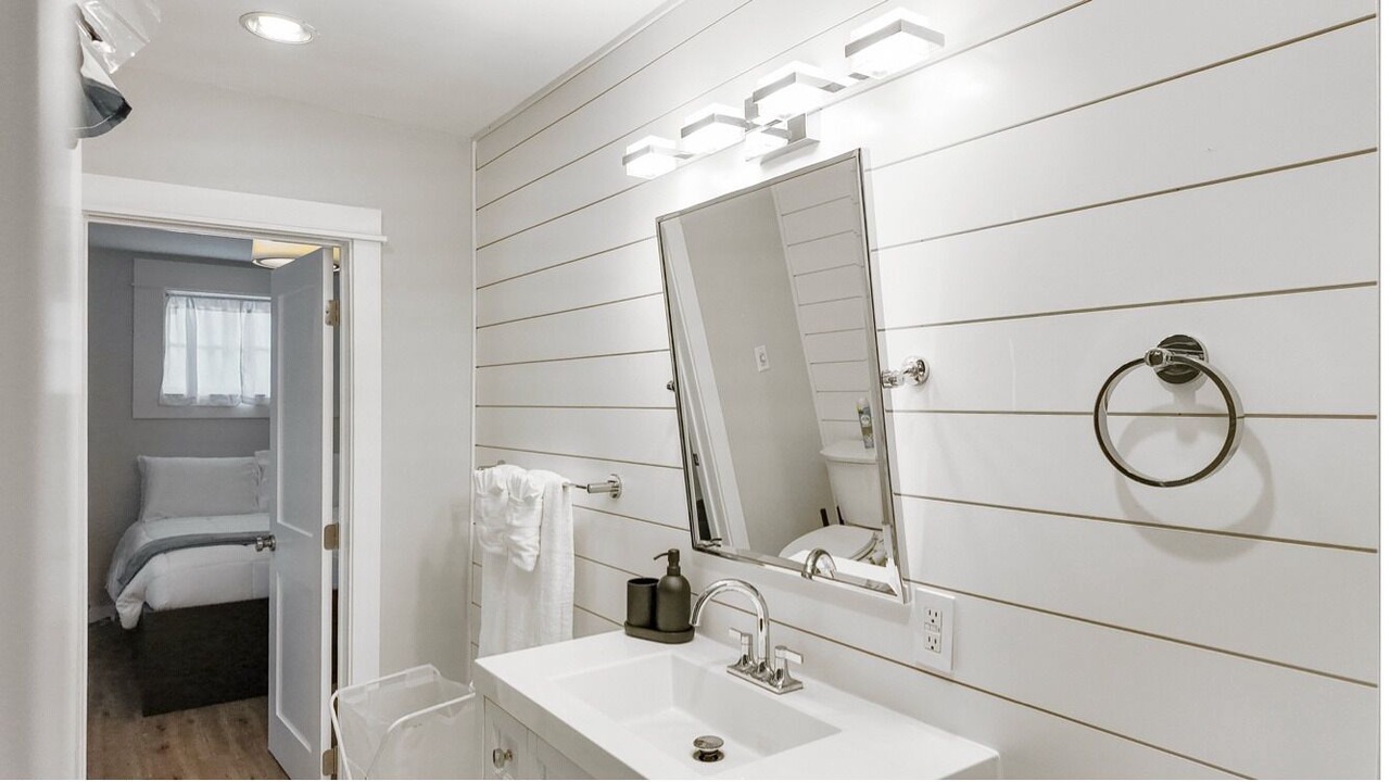 Photo of Bathroom in Harrison/Denny-Blaine