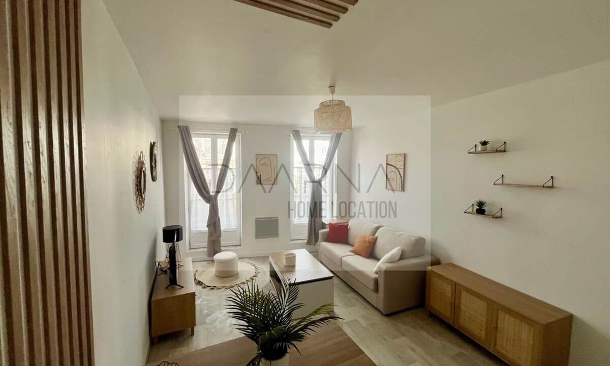 Photo of Livingroom in Saint-Germain-en-Laye