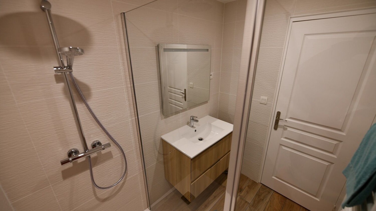 Photo of Bathroom in Taden