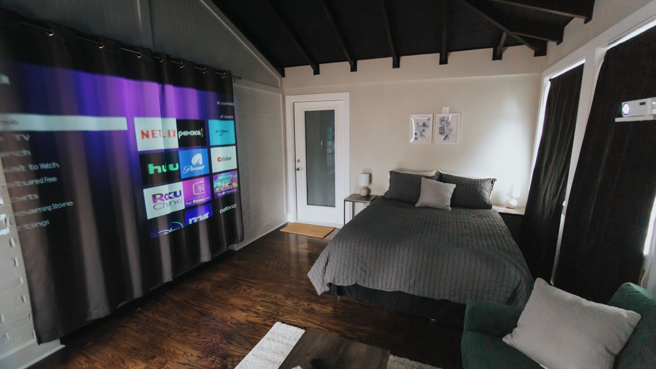 Photo of Bedroom in Downtown