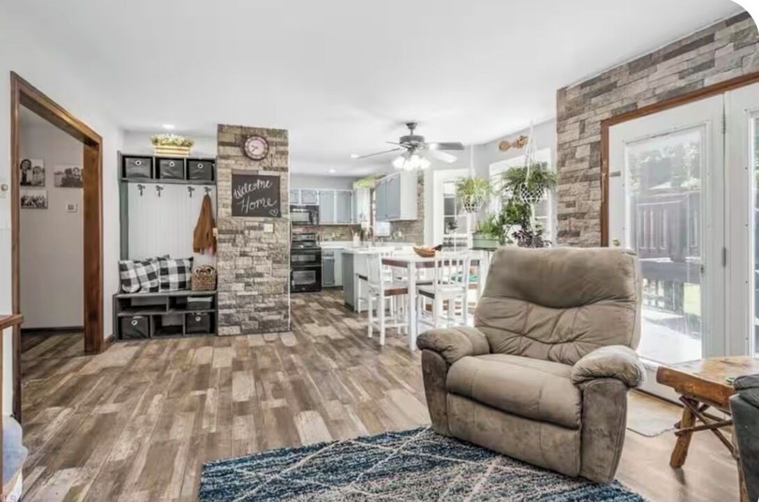 Photo of Livingroom in Kernersville