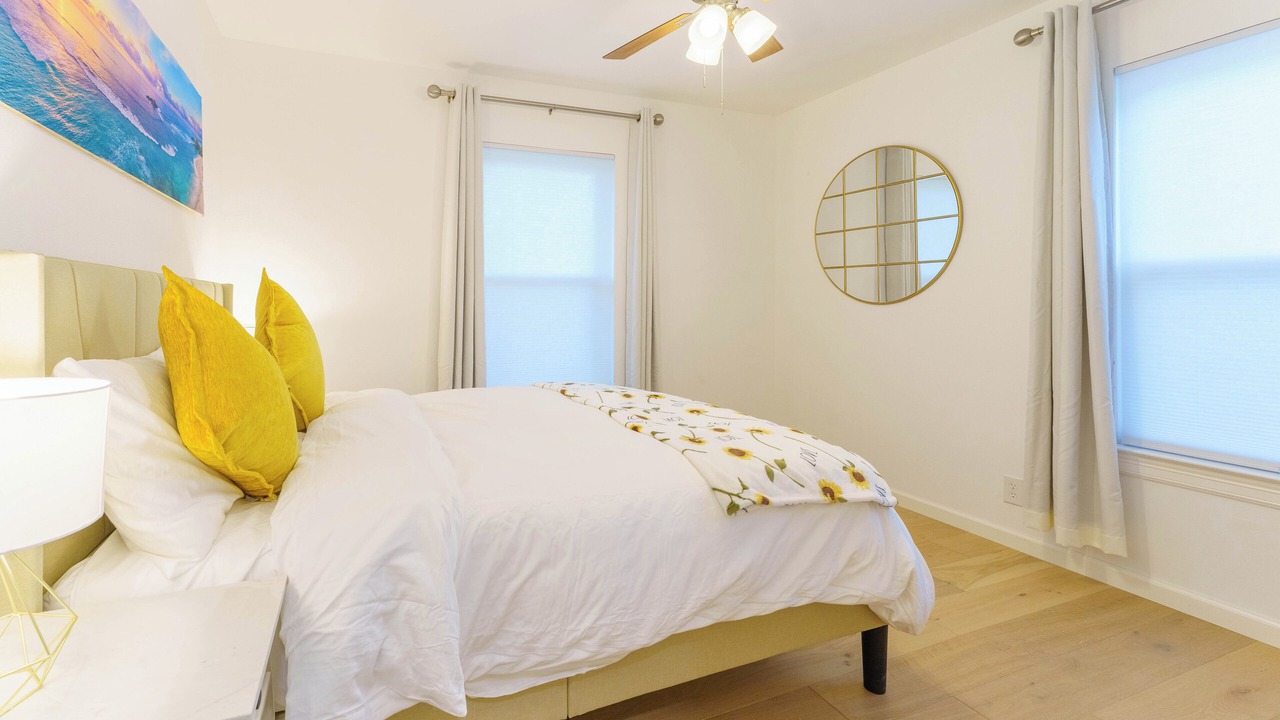 Photo of Bedroom in Govalle