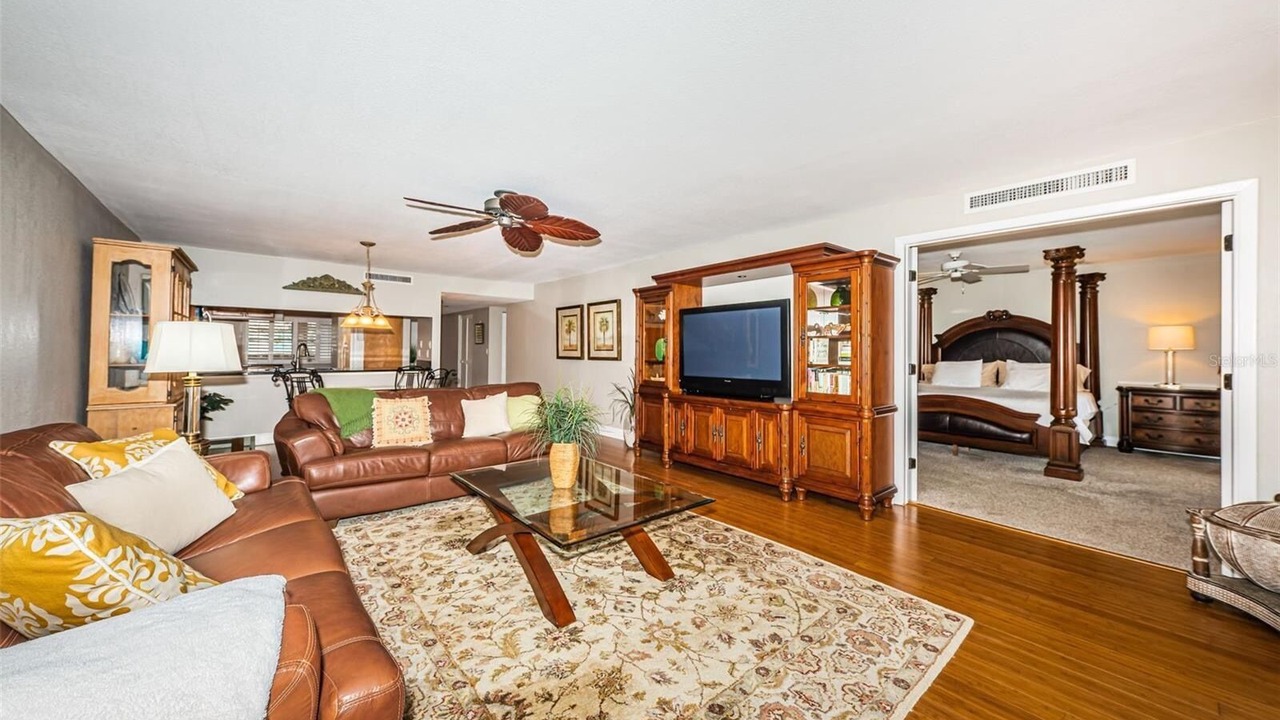 Photo of Livingroom in Belle Vista