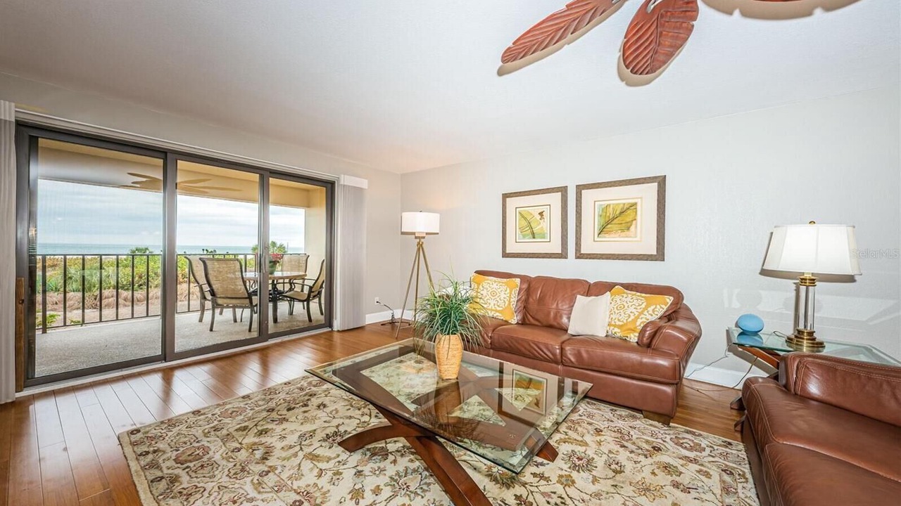 Photo of Livingroom in Belle Vista