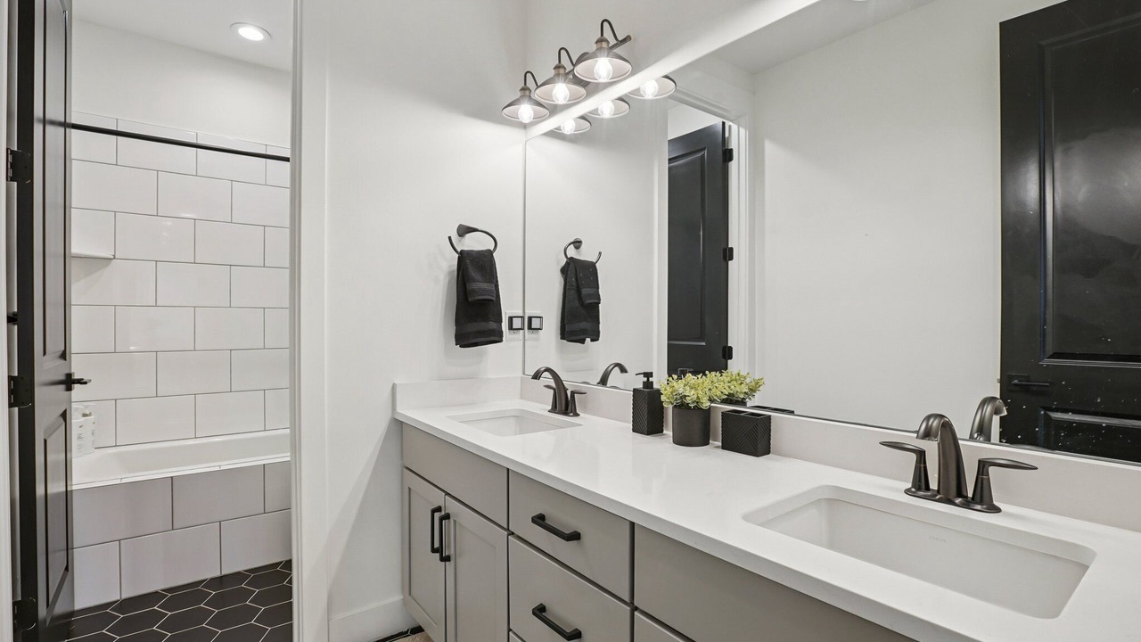 Photo of Bathroom in Deer Mountain