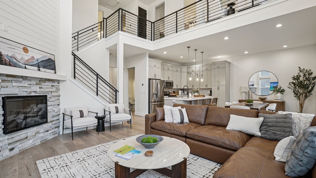 Photo of Livingroom in Deer Mountain